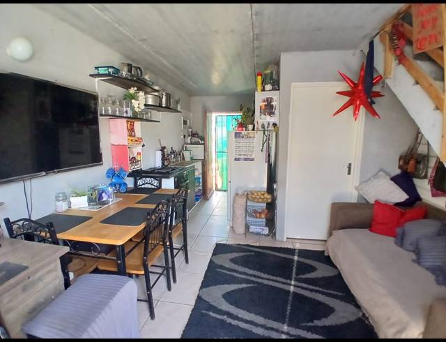 2 BEDROOM HOUSE FOR SALE IN FOREST VILLAGE